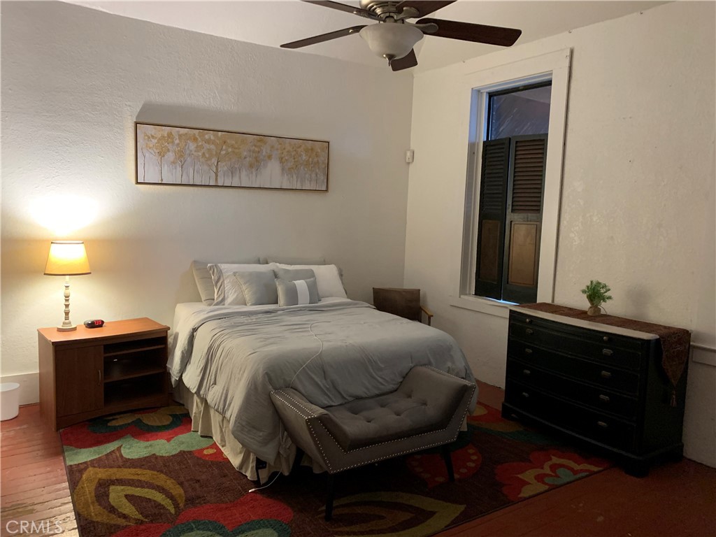 635 Main Street Red Bluff, CA 96080 - Photo 41 of 72 master bedroom