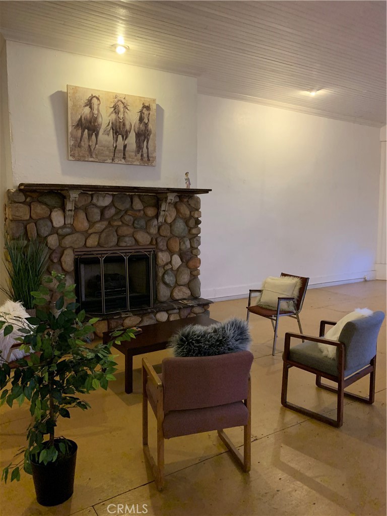 635 Main Street Red Bluff, CA 96080 - Photo 44 of 72 fireplace