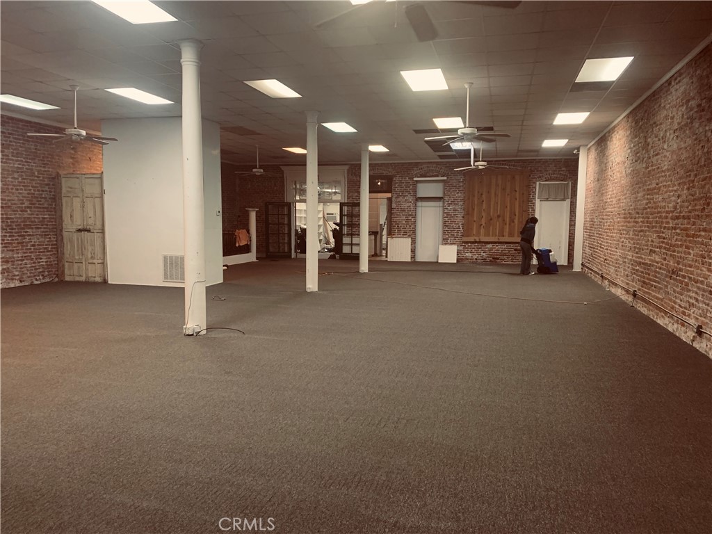 635 Main Street Red Bluff, CA 96080 - Photo 70 of 72 Store