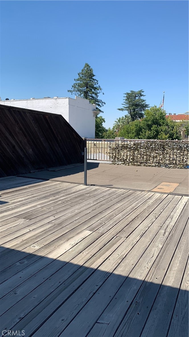 635 Main Street Red Bluff, CA 96080 - Photo 7 of 72 Upstairs deck