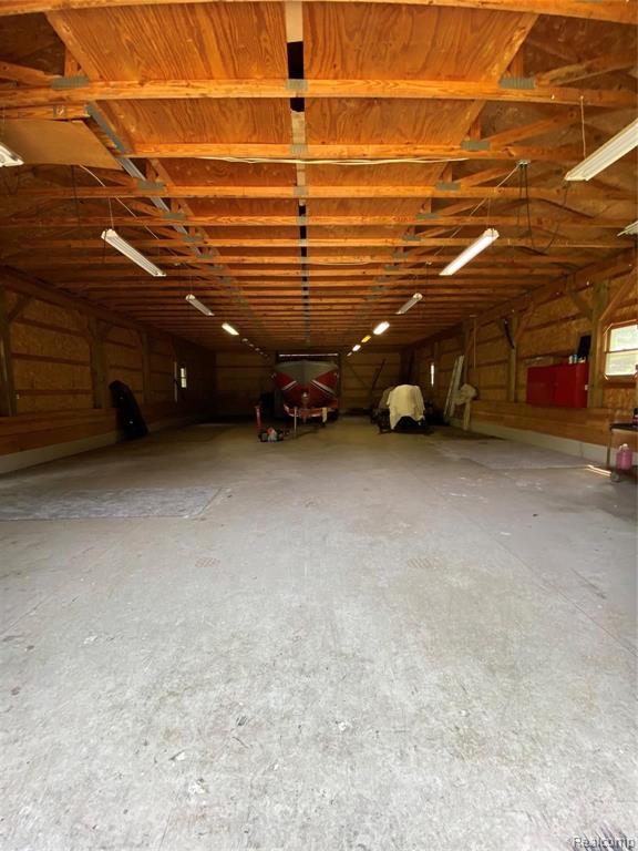 71050 Coon Creek Road Armada, MI 48005 - Photo 57 of 99 Gallery Image 57