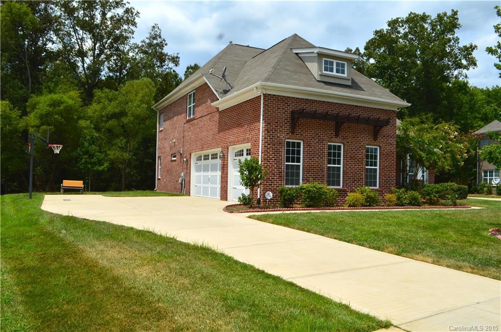 11414 Wheat Ridge Road Charlotte, NC 28277 - Photo 3 of 19 Gallery Image 3
