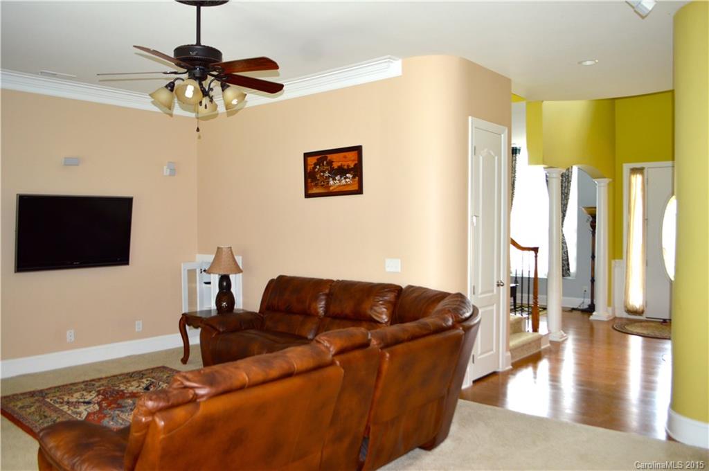 11414 Wheat Ridge Road Charlotte, NC 28277 - Photo 8 of 19 Gallery Image 8