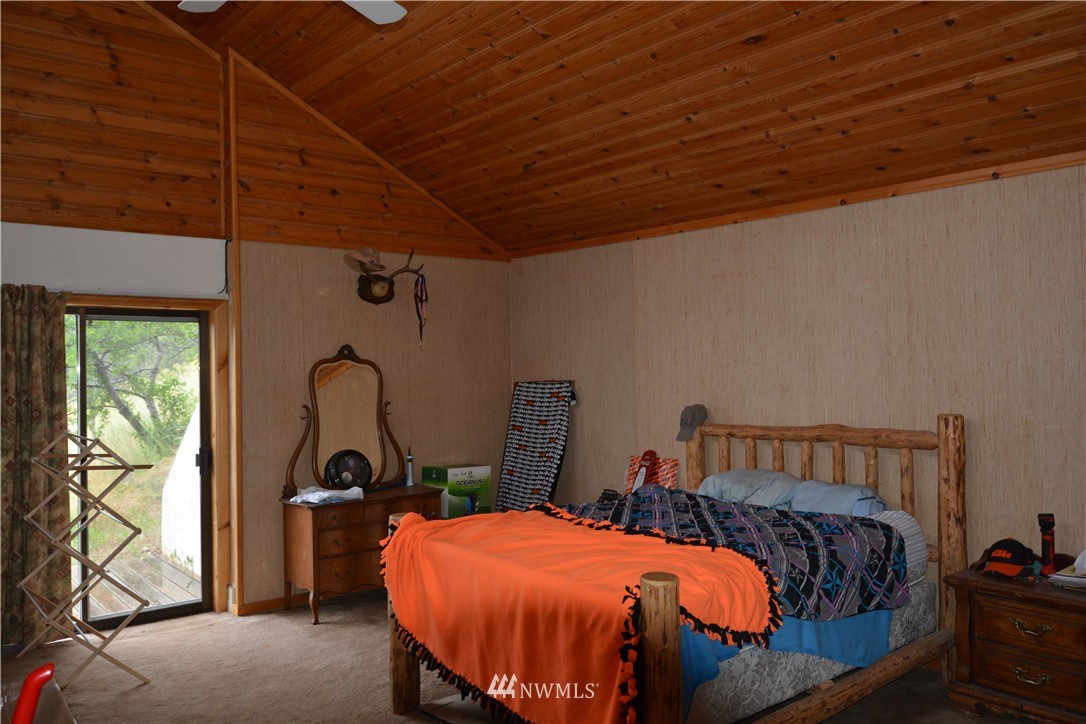 123 Echo Valley Road Chelan, WA 98816 - Photo 10 of 14 Gallery Image 10