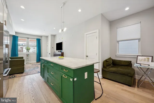 $2,900 | 1636 Trinidad Avenue Northeast, Unit 2, Washington, DC 20002