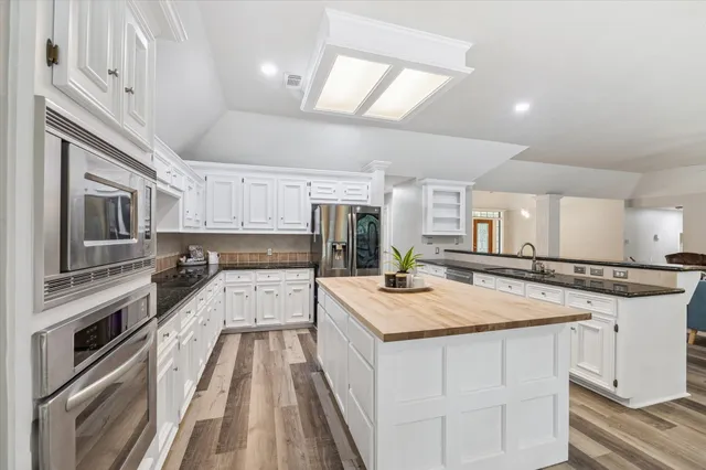 $4,800 | 23818 Pin Oak Drive, Spring, TX 77389