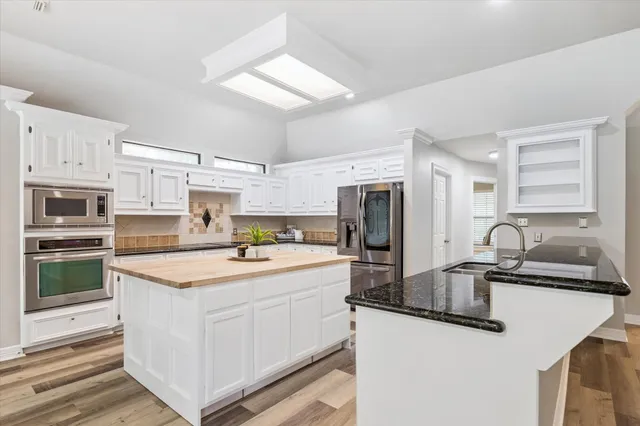 $4,800 | 23818 Pin Oak Drive, Spring, TX 77389