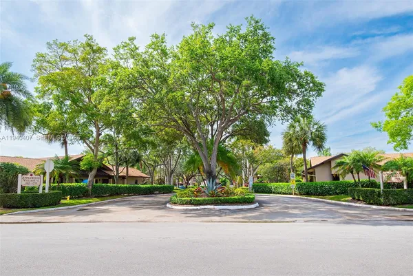 $2,150 | 2676 Carambola Circle North, Unit 1760, Coconut Creek, FL 33066