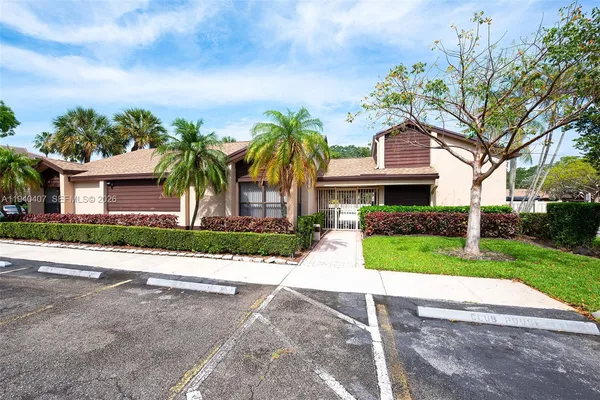 $2,150 | 2676 Carambola Circle North, Unit 1760, Coconut Creek, FL 33066