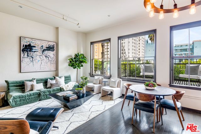 $735,000 | 1645 Vine Street, Unit 308, Los Angeles, CA 90028