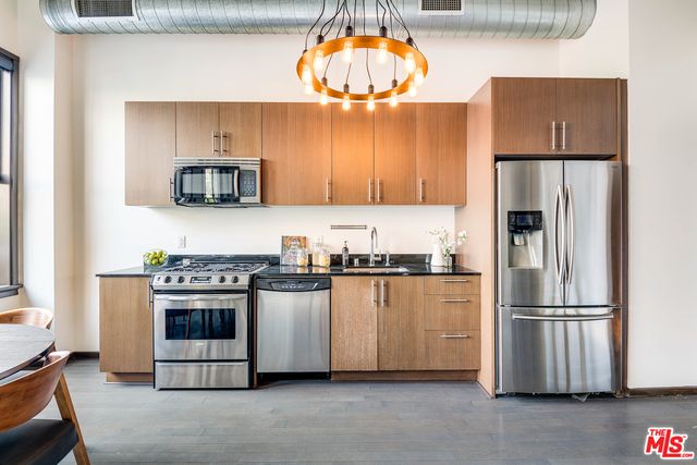$735,000 | 1645 Vine Street, Unit 308, Los Angeles, CA 90028