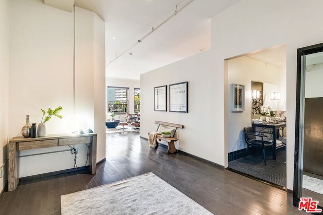 $735,000 | 1645 Vine Street, Unit 308, Los Angeles, CA 90028