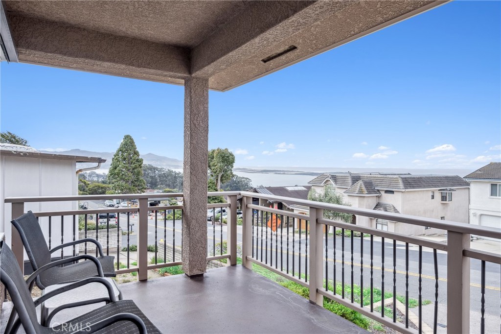280 Kern Avenue Morro Bay, CA 93442 - Photo 14 of 54 a view of a balcony with furniture