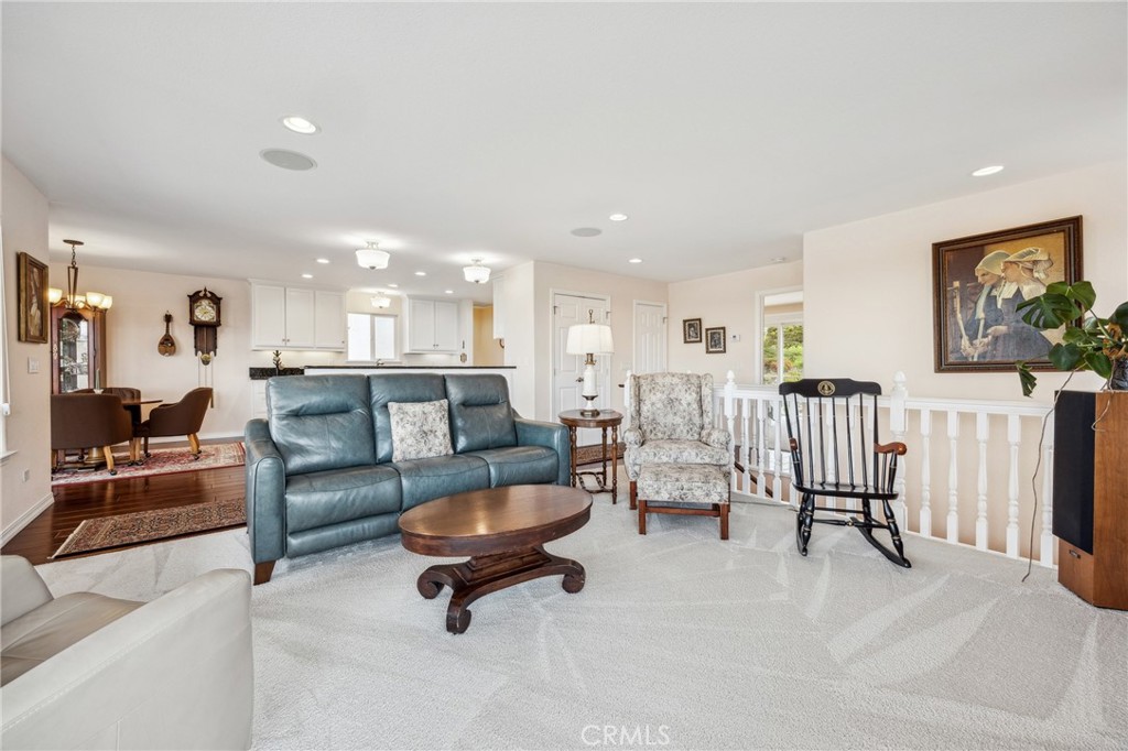 280 Kern Avenue Morro Bay, CA 93442 - Photo 16 of 54 a living room with furniture and a table