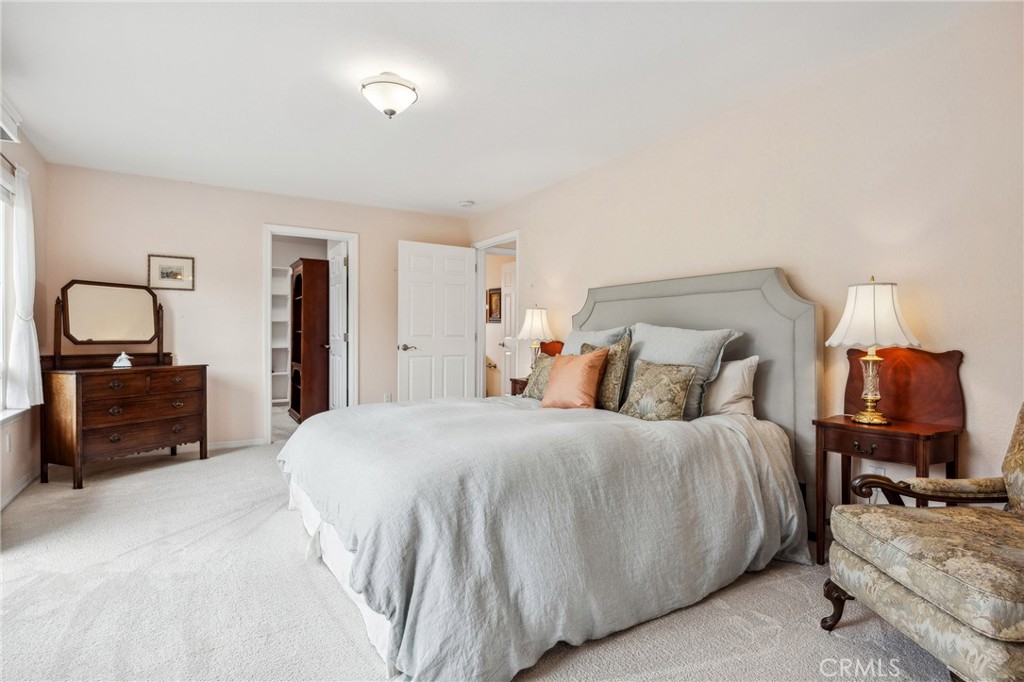 280 Kern Avenue Morro Bay, CA 93442 - Photo 31 of 54 a bedroom with a bed and a dresser