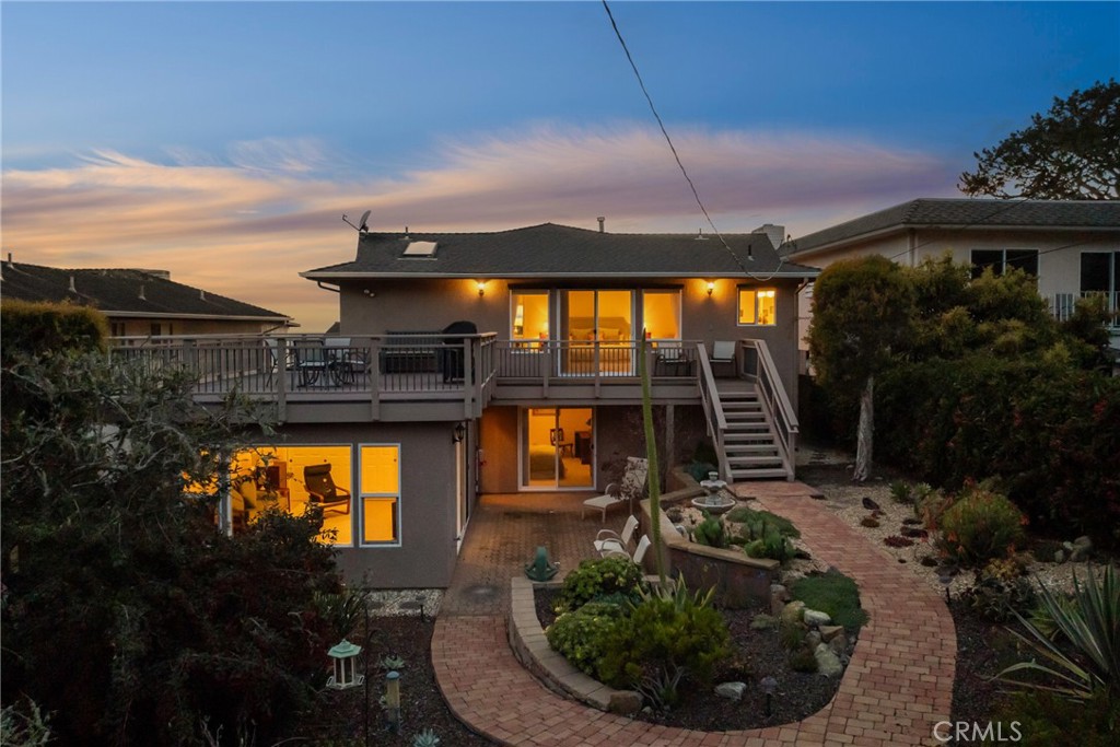 280 Kern Avenue Morro Bay, CA 93442 - Photo 51 of 54 a view of a house with backyard sitting area and garden