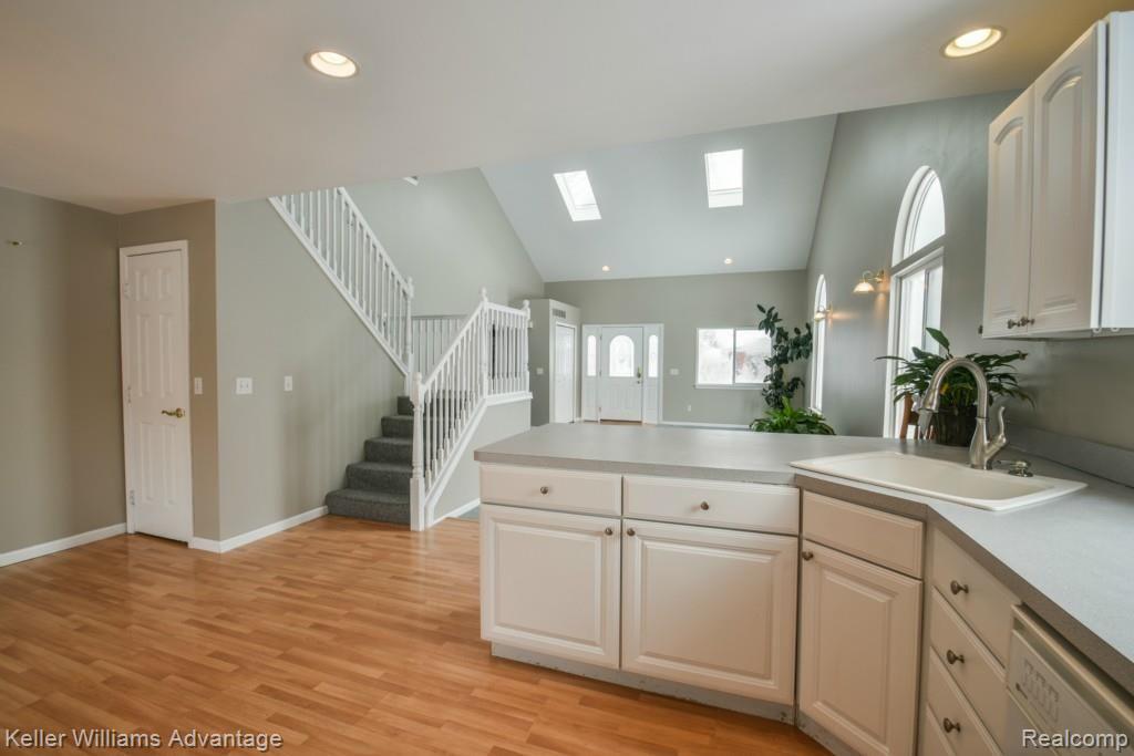 8084 Pardee Road Taylor, MI 48180 - Photo 11 of 47 Pardee-0268.jpg