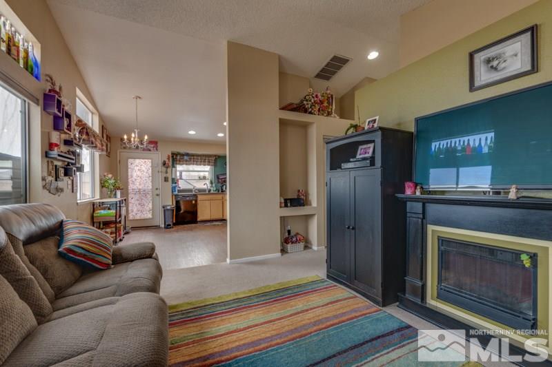 7510 Devonshire Lane Reno, NV 89511 - Photo 5 of 18 Photo 5