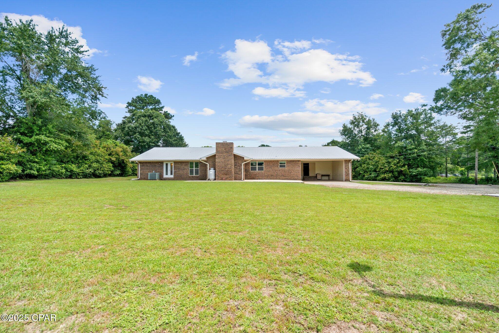 963 Everett Road Graceville, FL 32440 - Photo 11 of 36