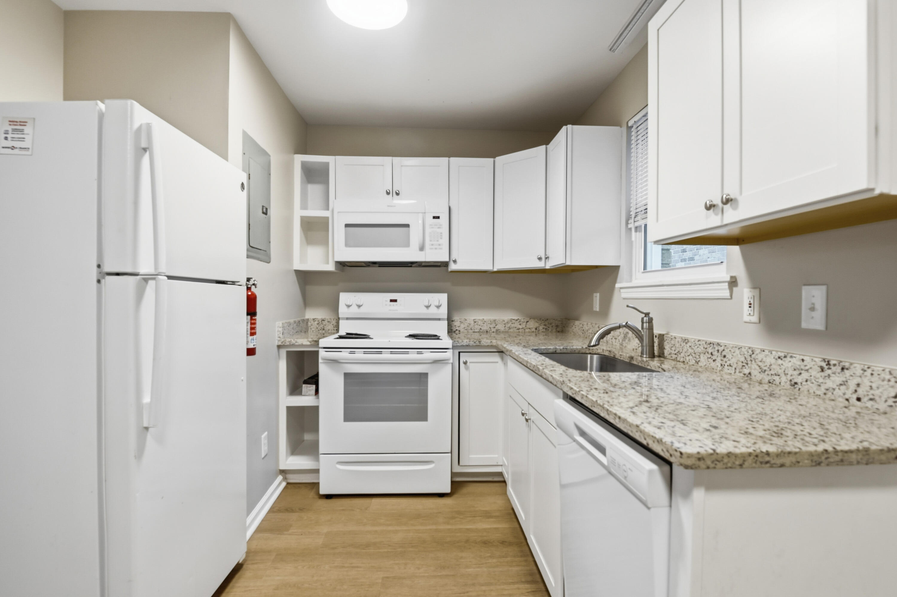 2107 Rondo Street, Unit 107 Charleston, SC 29414 - Photo 8 of 12 _DSC7943