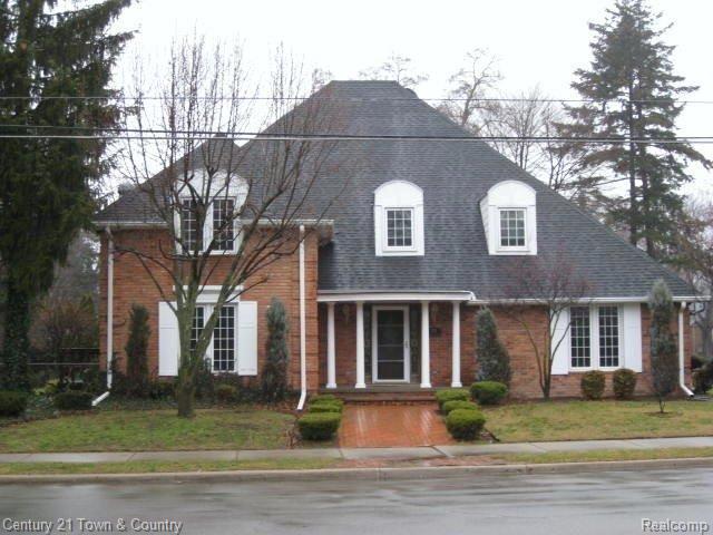 55 Merriweather Road Grosse Pointe, MI 48236 - Photo 2 of 25 2.JPG