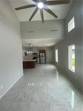 $1,050 | 904 Hidden Hills St Mission, Unit 1, Mission, TX 78572