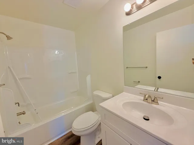 $3,000 | 6160 Majors Lane, Columbia, MD 21045