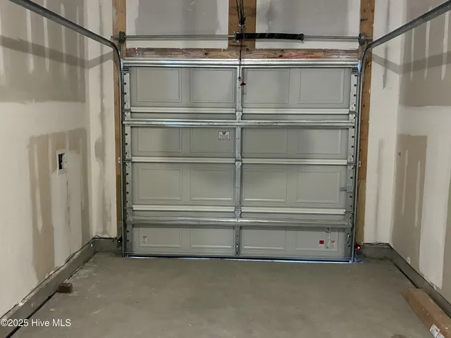 $1,800 | 2045 Wild Indigo Circle Northwest, Calabash, NC 28467