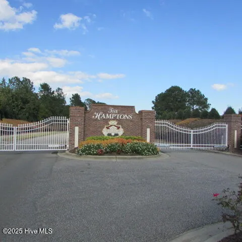 $1,800 | 2045 Wild Indigo Circle Northwest, Calabash, NC 28467