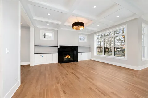 $1,660,000 | 964 Hillside Avenue, Elmhurst, IL 60126