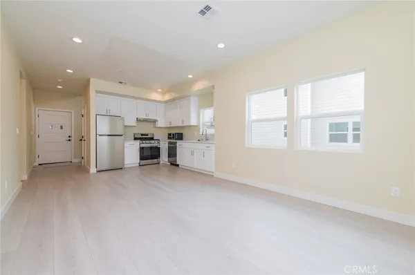 $3,495 | 642 West Grand Avenue, Pomona, CA 91766