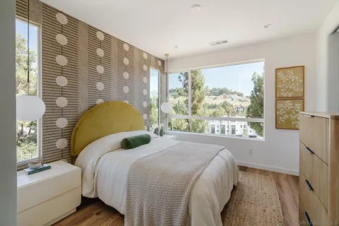 $1,189,995 | 3868 North Riley Lane, Los Angeles, CA 90065