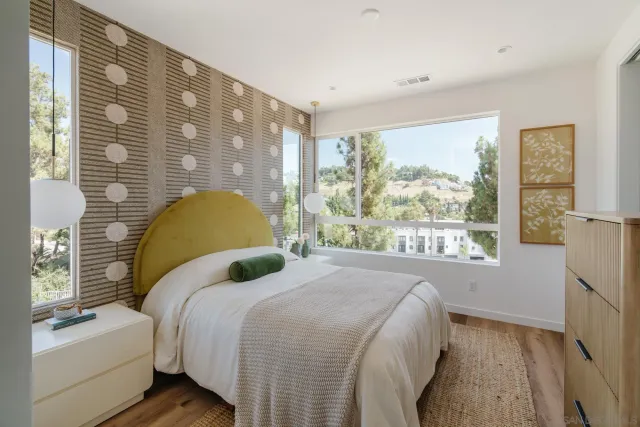 $1,189,995 | 3868 North Riley Lane, Los Angeles, CA 90065