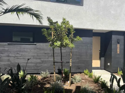$1,169,995 | 3868 North Riley Lane, Los Angeles, CA 90065