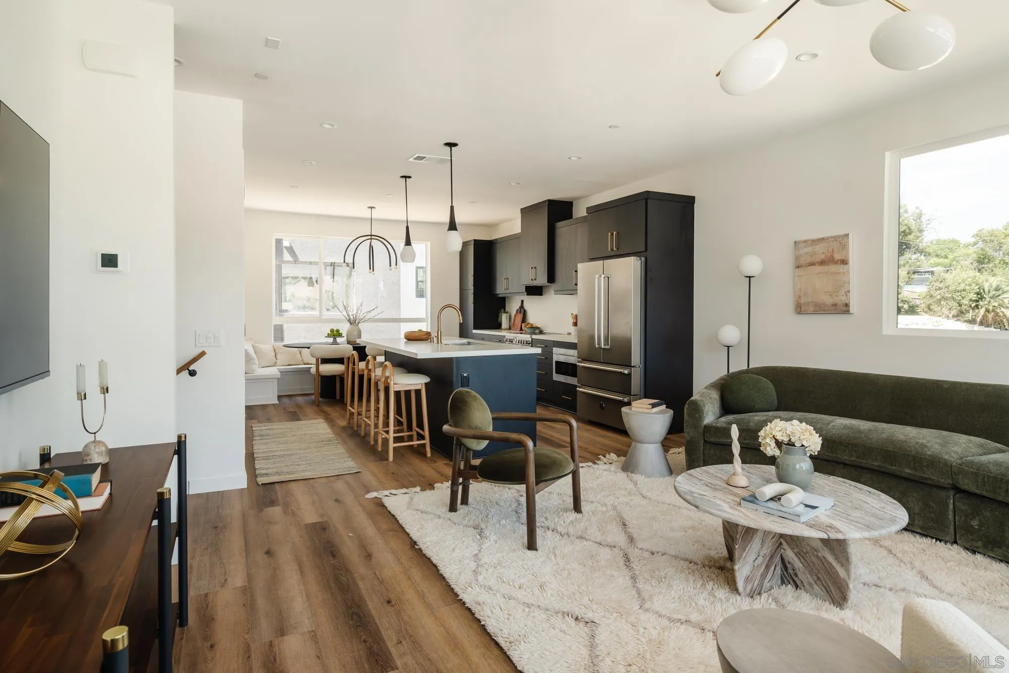 3868 North Riley Lane Los Angeles, CA 90065 - Photo 9 of 21