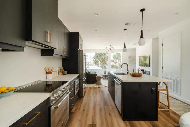 $1,189,995 | 3868 North Riley Lane, Los Angeles, CA 90065