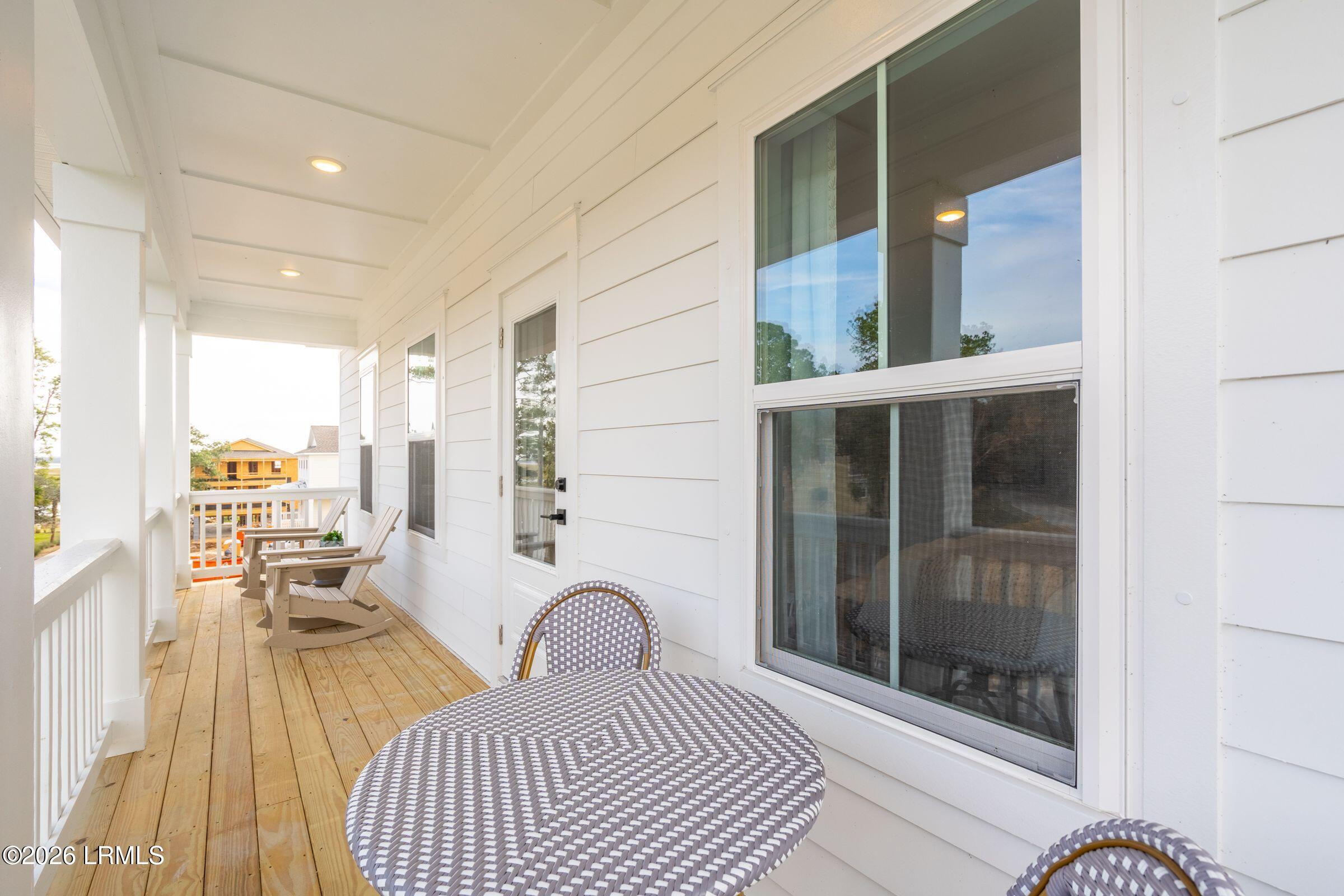 160 Secession Drive Beaufort, SC 29907 - Photo 21 of 34 36MiddleIslandSt-KeenEyeMarketing-047