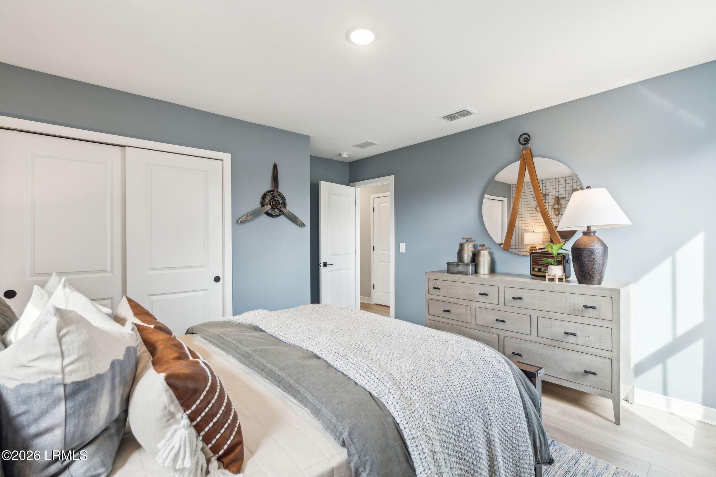 160 Secession Drive Beaufort, SC 29907 - Photo 24 of 34 36MiddleIslandSt-KeenEyeMarketing-050