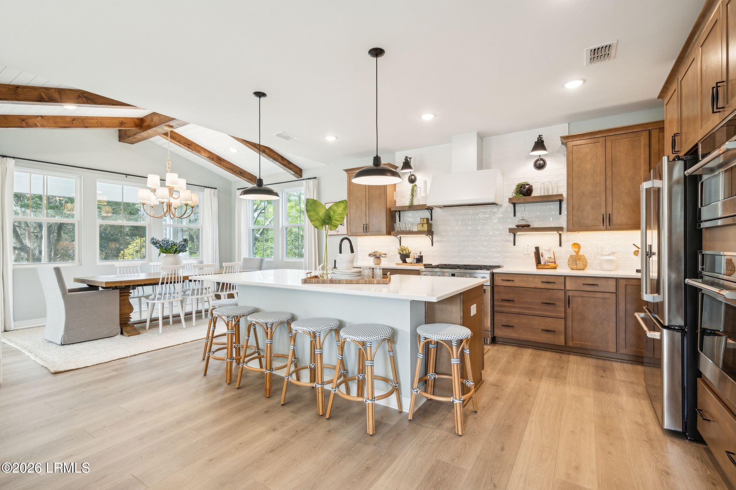 160 Secession Drive Beaufort, SC 29907 - Photo 6 of 34 36MiddleIslandSt-KeenEyeMarketing-016