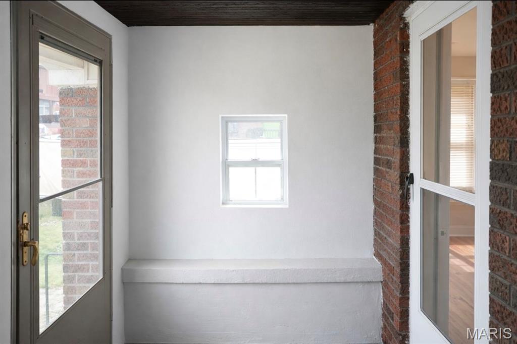 3207 Elsworth Place Bel-Ridge, MO 63121 - Photo 2 of 16