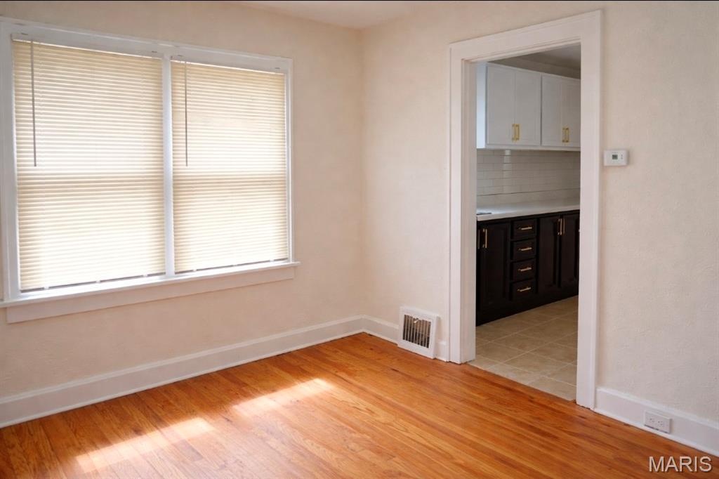 3207 Elsworth Place Bel-Ridge, MO 63121 - Photo 3 of 16