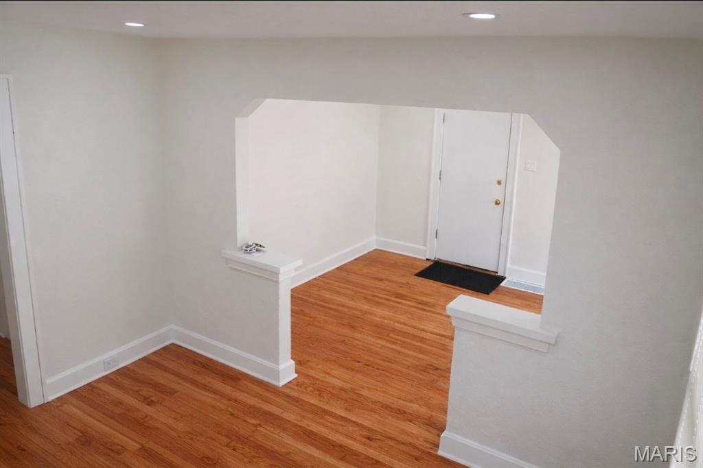 3207 Elsworth Place Bel-Ridge, MO 63121 - Photo 5 of 16