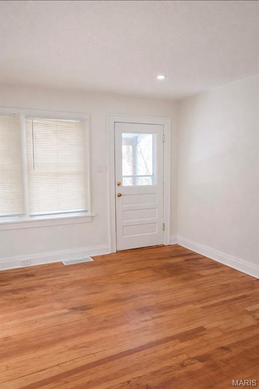 3207 Elsworth Place Bel-Ridge, MO 63121 - Photo 9 of 16