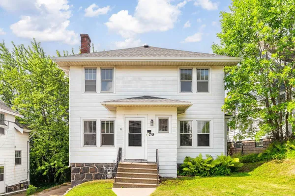 $249,000 | 719 North 16th Avenue East, Duluth, MN 55812