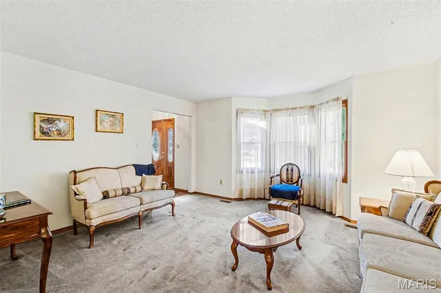 $429,900 | 36 Huntleigh Woods, Barnhart, MO 63012