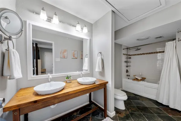 $2,900 | 768 Worthshire Street, Houston, TX 77008