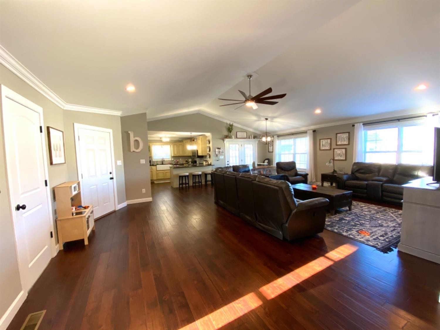 3268 Barbourville Road London, KY 40744 - Photo 6 of 20 Photo 6
