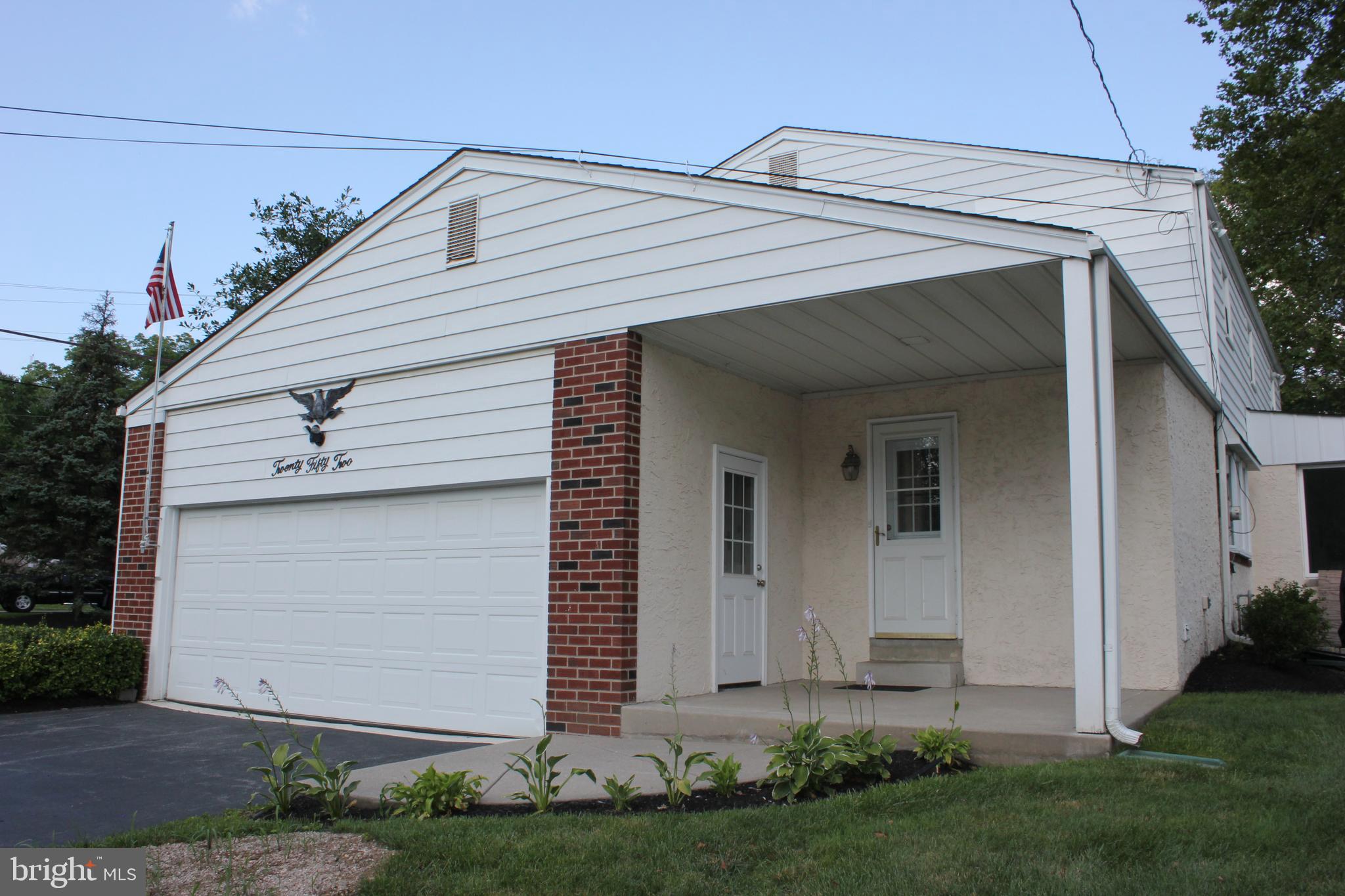2052 Spring Mill Road Lafayette Hill, PA 19444 - Photo 28 of 31 Gallery Image 28