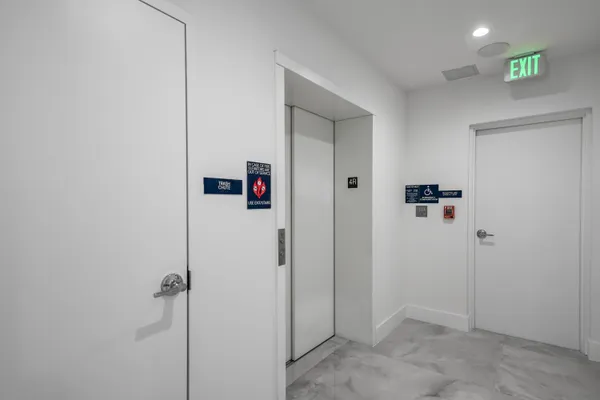 $22,000 | 485 East Royal Palm Road, Unit 403, Boca Raton, FL 33432