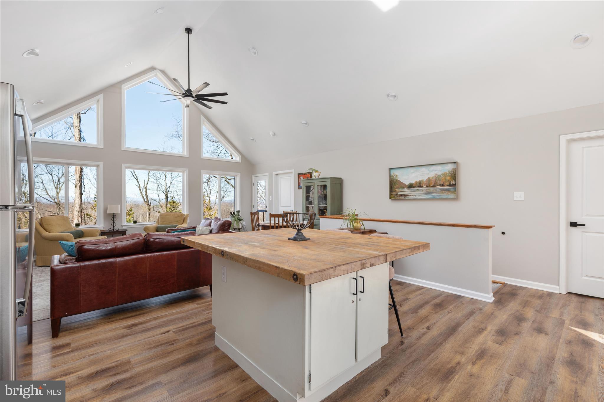 347 Riley Court Front Royal, VA 22630 - Photo 16 of 42